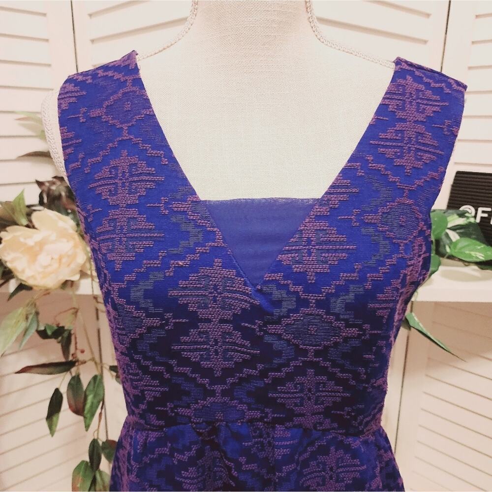 MAEVE BLUE EMBROIDERED DRESS WITH ZIP SIDE SIZE 6 - Picture 3 of 7